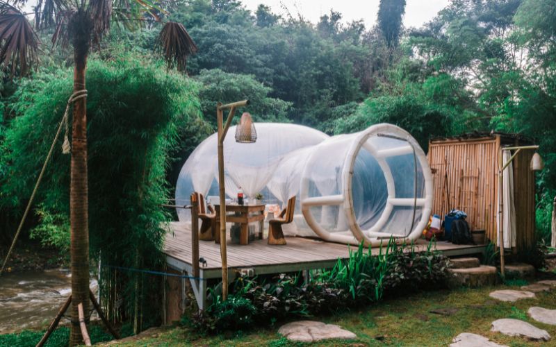 inflatable bubble tent.