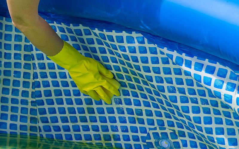 cleaning the inflatable pool