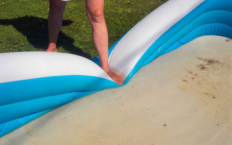 draining the water from inflatable pool